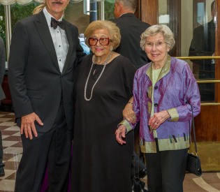 Dr. Ross, Helen & Georgia